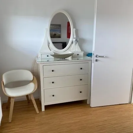 - Schuetzenstrasse 12 A Whg 18 *